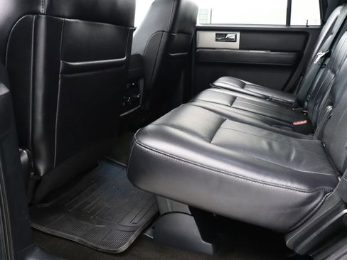 Used 2015 Ford Expedition XLT w/ Equipment Group 202A image 27
