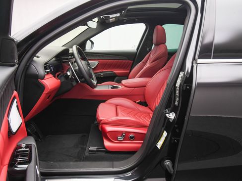 New 2025 Maserati Grecale GT AWD/4WD image 18