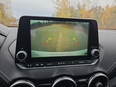 Certified 2023 Nissan Sentra SV image 26