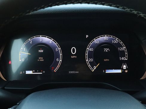 Used 2023 Jeep Grand Cherokee Altitude image 30