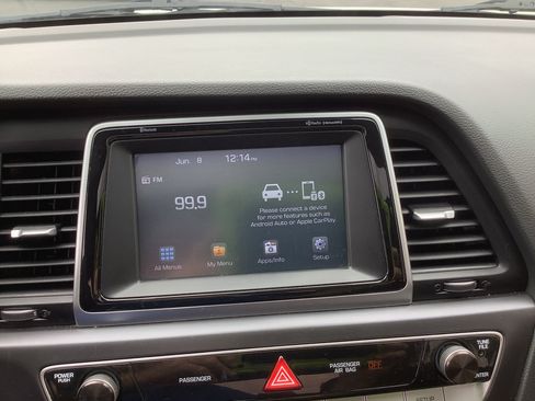 Used 2019 Hyundai Sonata Sport w/ Tech Package 03 FWD image 17