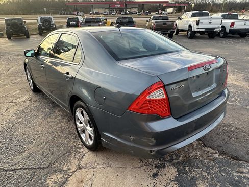 Used 2012 Ford Fusion SE image 7