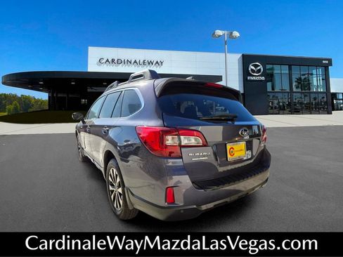 Used 2017 Subaru Outback 3.6R Limited AWD/4WD image 3