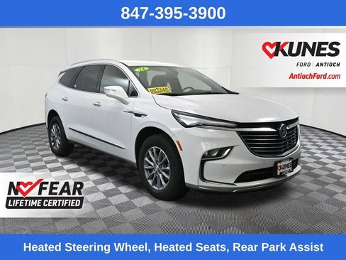 Used 2024 Buick Enclave Premium image 1
