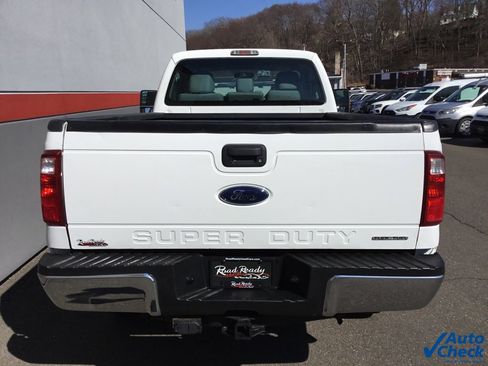 Used 2015 Ford F250 XL w/ Power Equipment Group image 9
