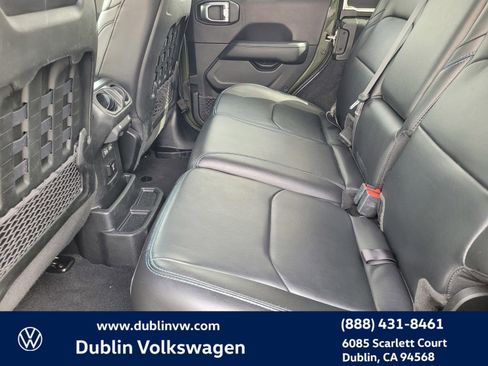 Used 2023 Jeep Wrangler Unlimited Rubicon 4xe w/ Safety Group image 10