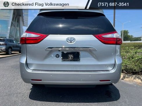 Used 2019 Toyota Sienna Limited Premium w/ Protection Package AWD/4WD image 10