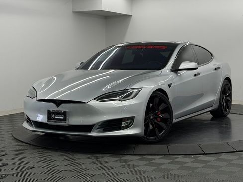 Used 2017 Tesla Model S 75D image 2