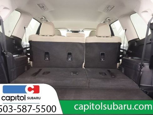 Used 2023 Subaru Ascent Premium w/ Convenience Package AWD/4WD image 26