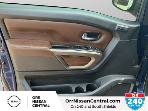 Used 2021 Nissan Titan Platinum Reserve w/ Moonroof Package AWD/4WD image 16
