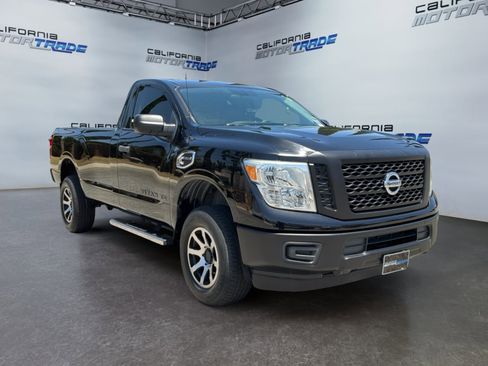 Used 2017 Nissan Titan S RWD image 3