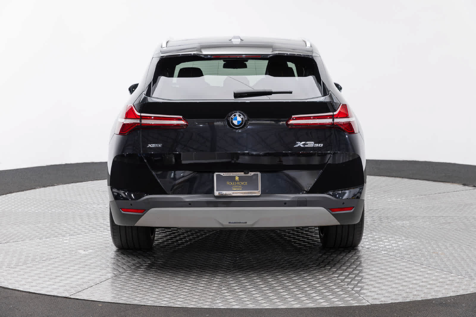 Used 2025 BMW X3 xDrive30i w/ Convenience Package AWD/4WD image 5