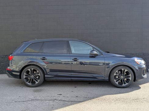 Certified 2025 Audi Q7 3.0T Premium Plus w/ Premium Plus Package image 5