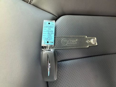 New 2026 Chrysler Pacifica Select image 35