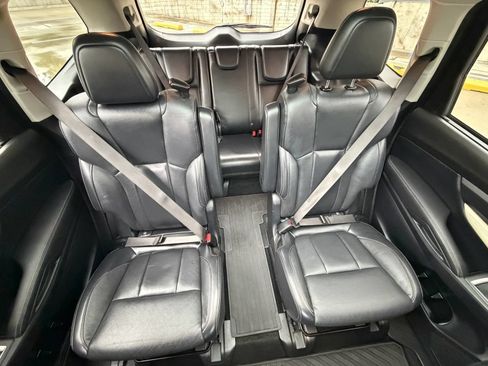 Used 2019 Subaru Ascent Limited w/ Popular Package #3 AWD/4WD image 50