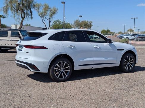 New 2026 Jaguar F-PACE R-Dynamic S image 6