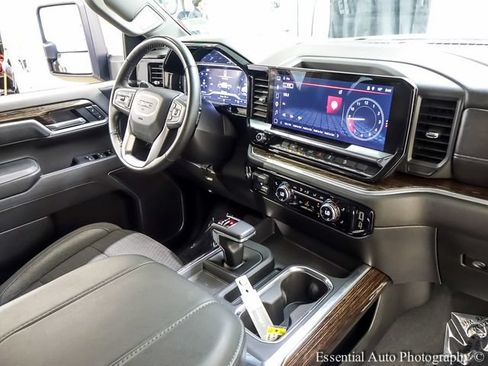 Used 2025 GMC Sierra 1500 Elevation w/ Preferred Package AWD/4WD image 26