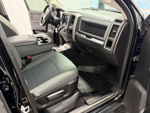 Used 2019 RAM 1500 Express w/ Wheel & Sound Group AWD/4WD image 13