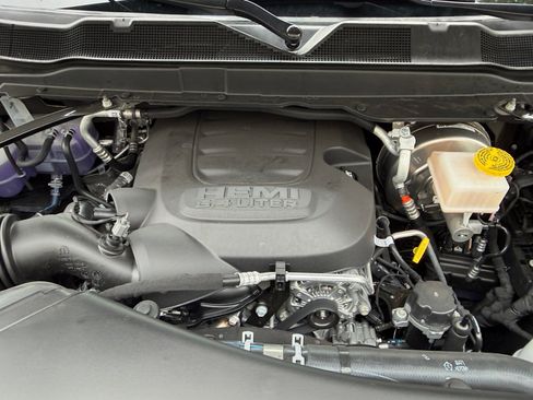 New 2027 RAM 2500 Tradesman AWD/4WD image 12