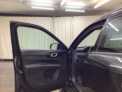 New 2026 Jeep Compass Limited image 12