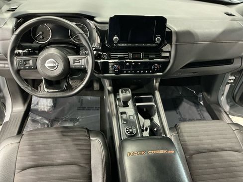 Used 2024 Nissan Pathfinder Rock Creek image 9