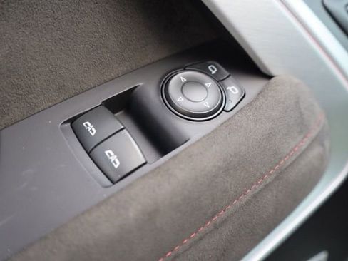 Used 2019 Chevrolet Camaro ZL1 image 22