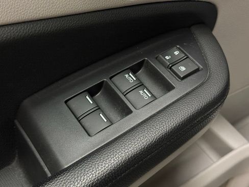 Used 2020 Honda Pilot Elite image 19