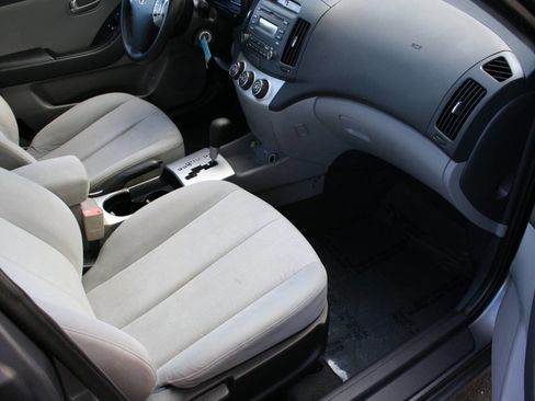 Used 2008 Hyundai Elantra GLS image 16