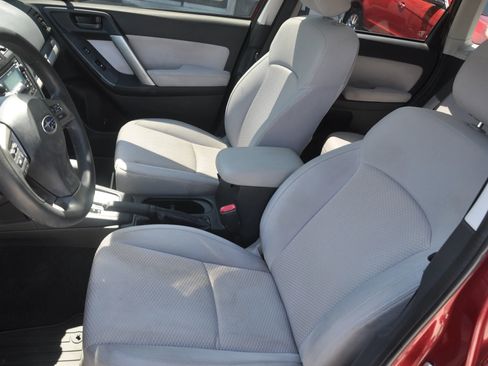 Used 2014 Subaru Forester 2.5i Premium w/ Popular Package #2 AWD/4WD image 23