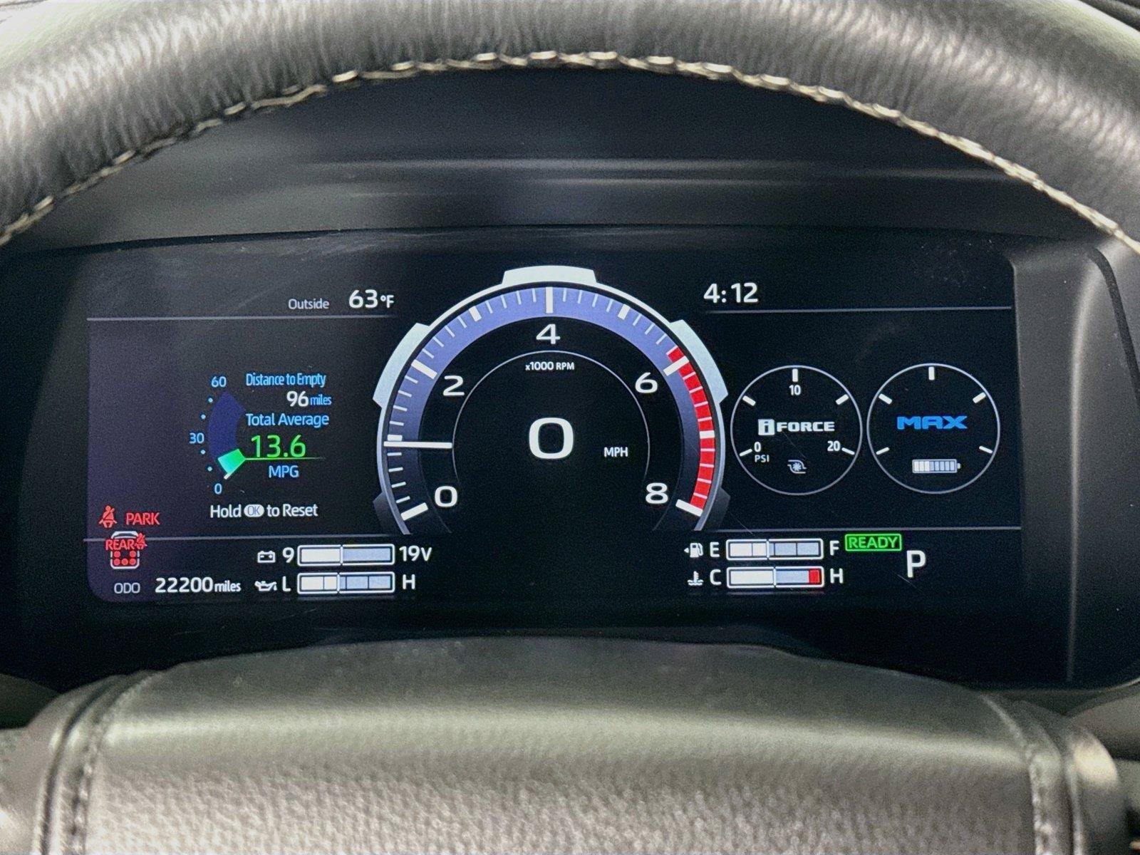 Used 2025 Toyota Sequoia Capstone AWD/4WD image 20