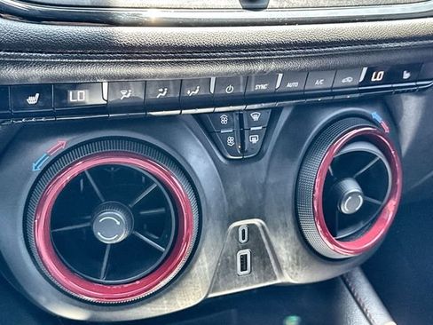 New 2025 Chevrolet Equinox LT w/ Safety and Technology Package image 75