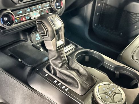 New 2025 Ford Bronco Outer Banks image 23