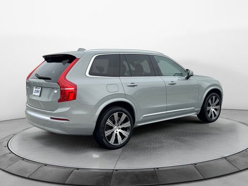 Certified 2024 Volvo XC90 T8 Plus w/ Protection Package Premier image 7