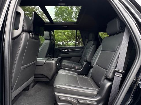Used 2021 GMC Yukon Denali w/ Denali Ultimate Package AWD/4WD image 34