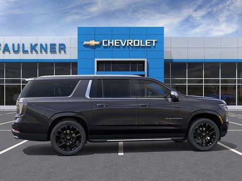 New 2026 Chevrolet Suburban Premier w/ Sun And Tow Package image 5