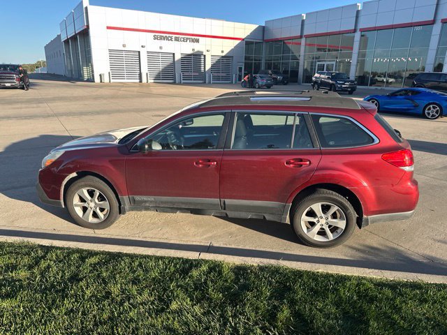 Used 2014 Subaru Outback 2.5i w/ Alloy Wheel Package AWD/4WD image 7