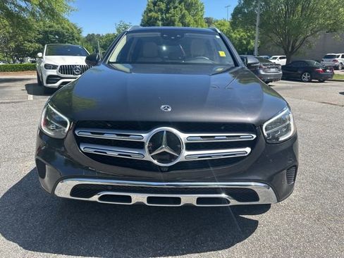 Used 2022 Mercedes-Benz GLC 300 image 2