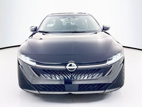 New 2026 Nissan Sentra SV w/ SV Convenience Package FWD image 2