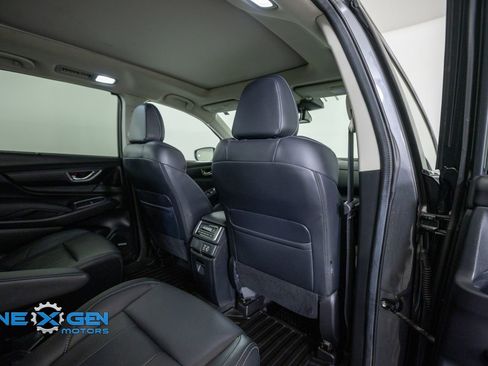 Used 2024 Subaru Ascent Limited w/ Technology Package AWD/4WD image 34