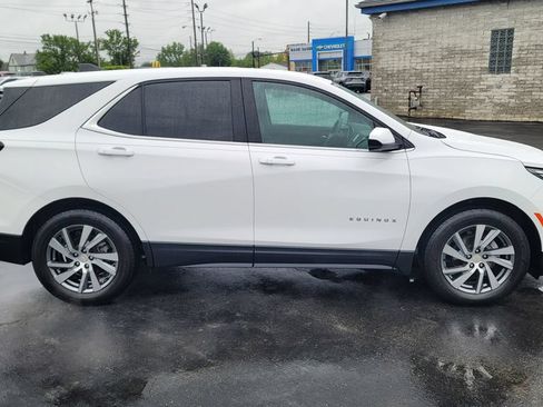 Used 2022 Chevrolet Equinox LT FWD image 14