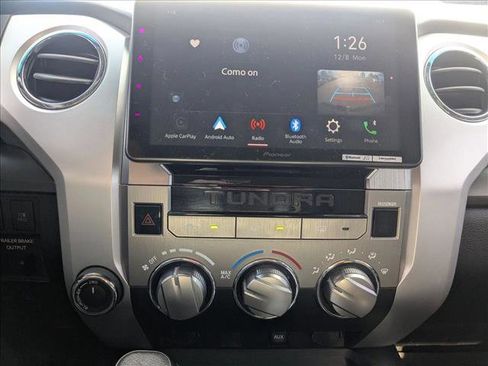 Used 2017 Toyota Tundra SR5 image 15