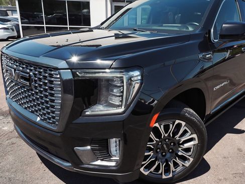 Used 2023 GMC Yukon Denali Ultimate AWD/4WD image 56