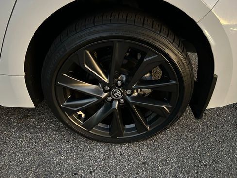 Used 2024 Toyota Corolla SE image 9