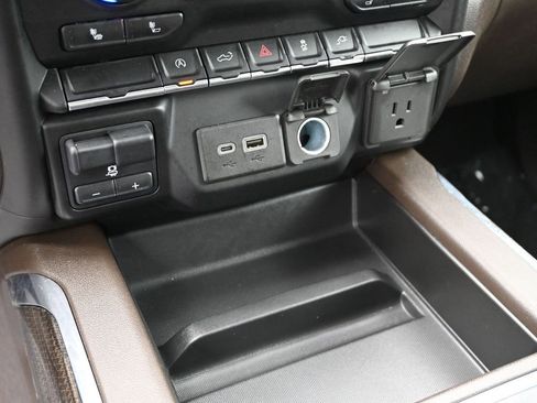 Used 2021 Chevrolet Silverado 1500 RST w/ Convenience Package II image 24