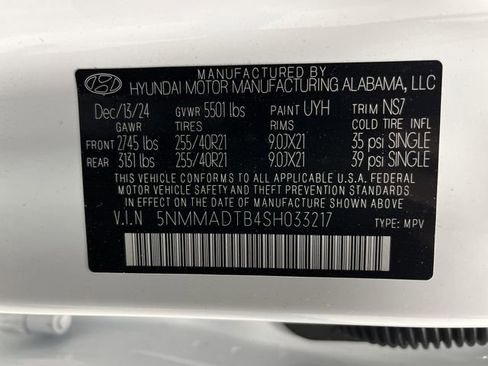 Used 2025 Genesis GV70 2.5T w/ Sport Prestige Package image 39