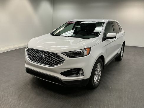 Used 2024 Ford Edge SEL w/ Convenience Package AWD/4WD image 1
