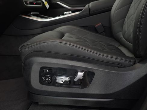 New 2026 BMW X5 xDrive50e w/ Executive Package image 28