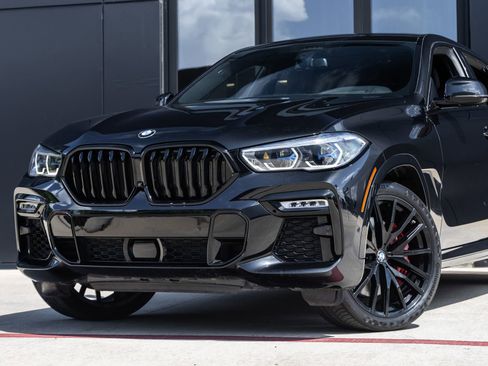 Used 2021 BMW X6 M50i w/ Executive Package AWD/4WD image 3