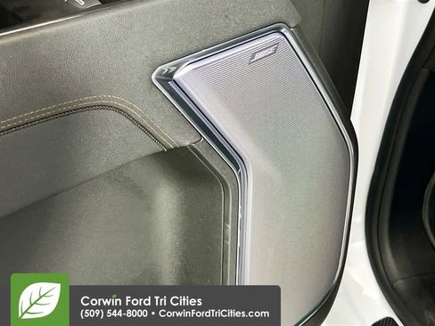 Used 2025 Chevrolet Silverado 2500 High Country w/ Technology Package image 13