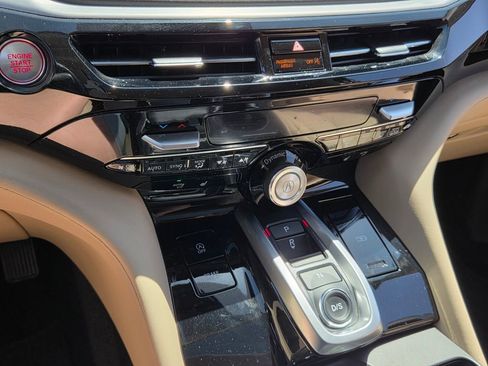 Used 2023 Acura MDX FWD w/ Technology Package image 22